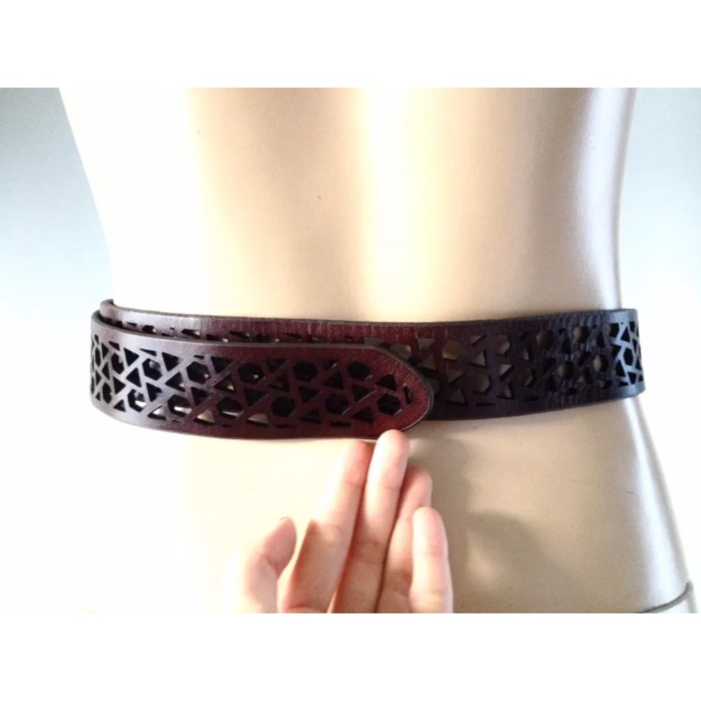 BCBG HIP BELT BROWN EYELET CUTOUT LEATHER LATTICE - Picture 2 of 2